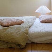 Load image into Gallery viewer, Duvet cover in Duna