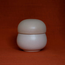 Load image into Gallery viewer, Koryo teacup