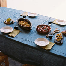 Load image into Gallery viewer, Napkin set in Ochre