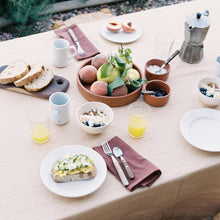 Load image into Gallery viewer, Napkin set in Burgundy