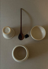Load image into Gallery viewer, Koryo teacup