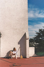 Load image into Gallery viewer, PEZ BERMUDA SHORTS in White