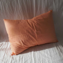 Load image into Gallery viewer, Pillow slips set in Salmon