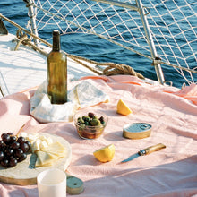 Load image into Gallery viewer, Placemat set in Salmon