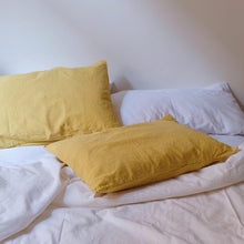 Load image into Gallery viewer, Duvet cover in White