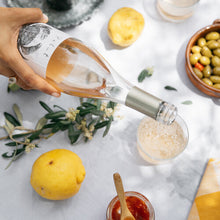 Load image into Gallery viewer, Tablecloth in White