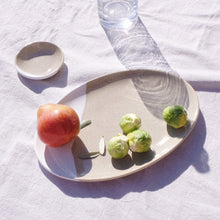 Load image into Gallery viewer, Tablecloth in White