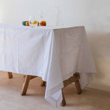 Load image into Gallery viewer, Tablecloth in White