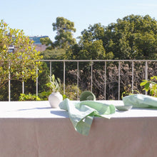 Load image into Gallery viewer, Tablecloth in White