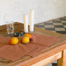 Load image into Gallery viewer, Placemat set in Cigar