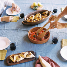 Load image into Gallery viewer, Tablecloth in Océano