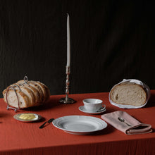 Load image into Gallery viewer, Tablecloth in Rosso
