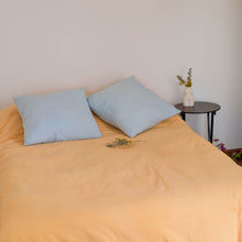 Load image into Gallery viewer, Duvet cover in Grapefruit
