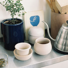 Load image into Gallery viewer, Koryo teacup
