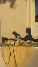 Load and play video in Gallery viewer, Tablecloth in Ambar
