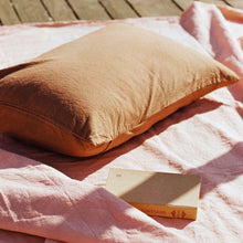 Load image into Gallery viewer, Pillow slips set in Cigar
