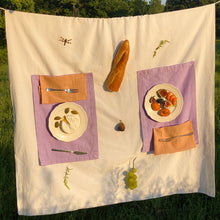 Load image into Gallery viewer, Placemat set in Lilac
