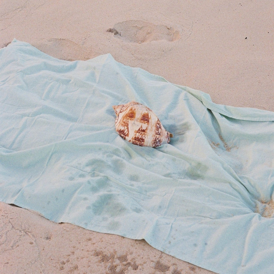 Beach blanket in Mint